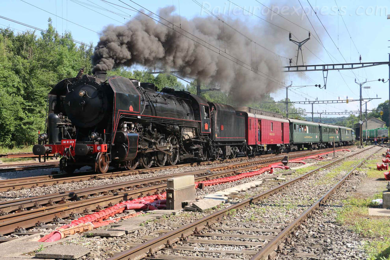 141 R 568 SNCF à Cossonay (CH)