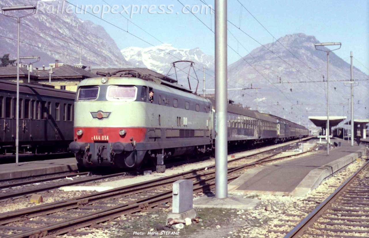 E 444 034 FS à Domodossola (I)