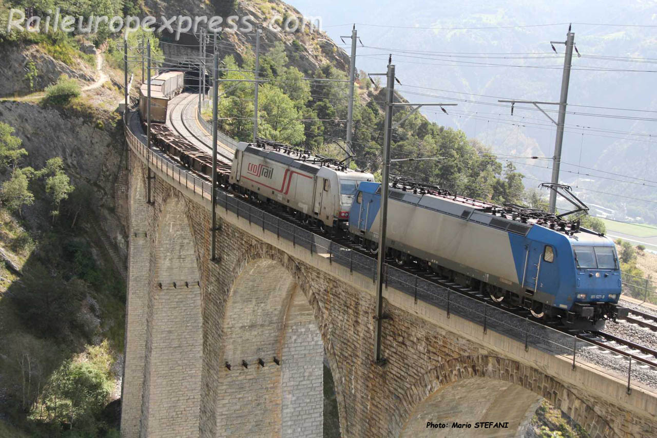 185 527-9 Crossrail à Hohtenn (CH)
