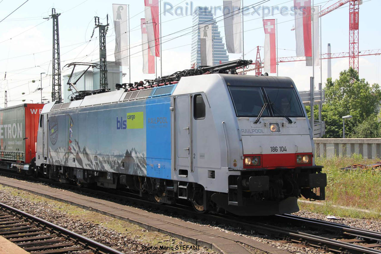 186 104 BLS Railpool à Basel (CH)