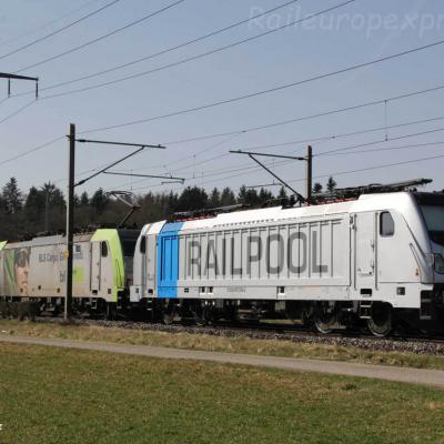 187 006-2 Railpool à Mattstetten (CH)