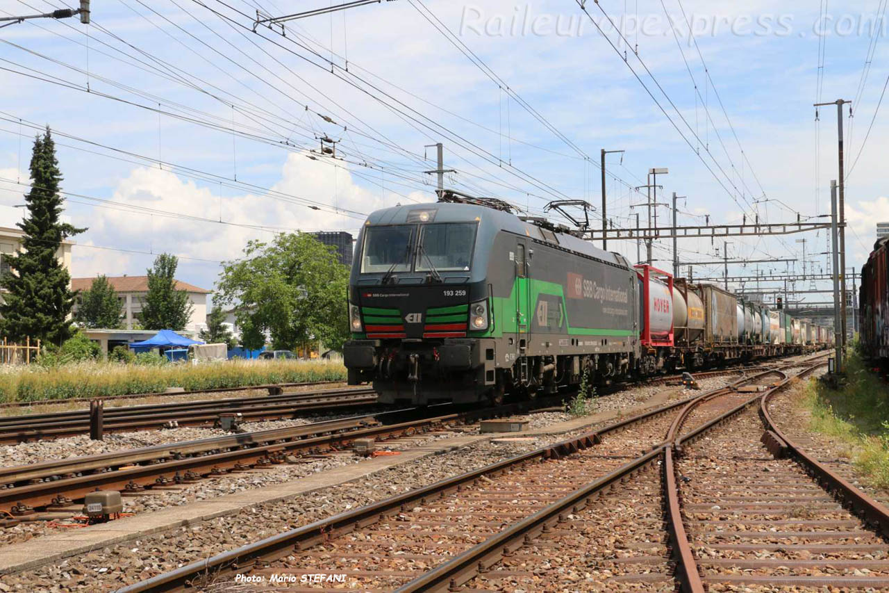 193 259 CFF à Pratteln (CH)