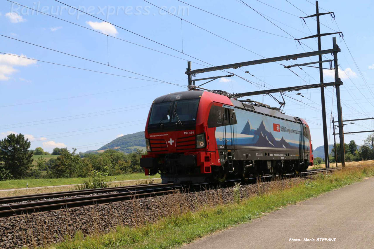 193 474 CFF à Eiken (CH)