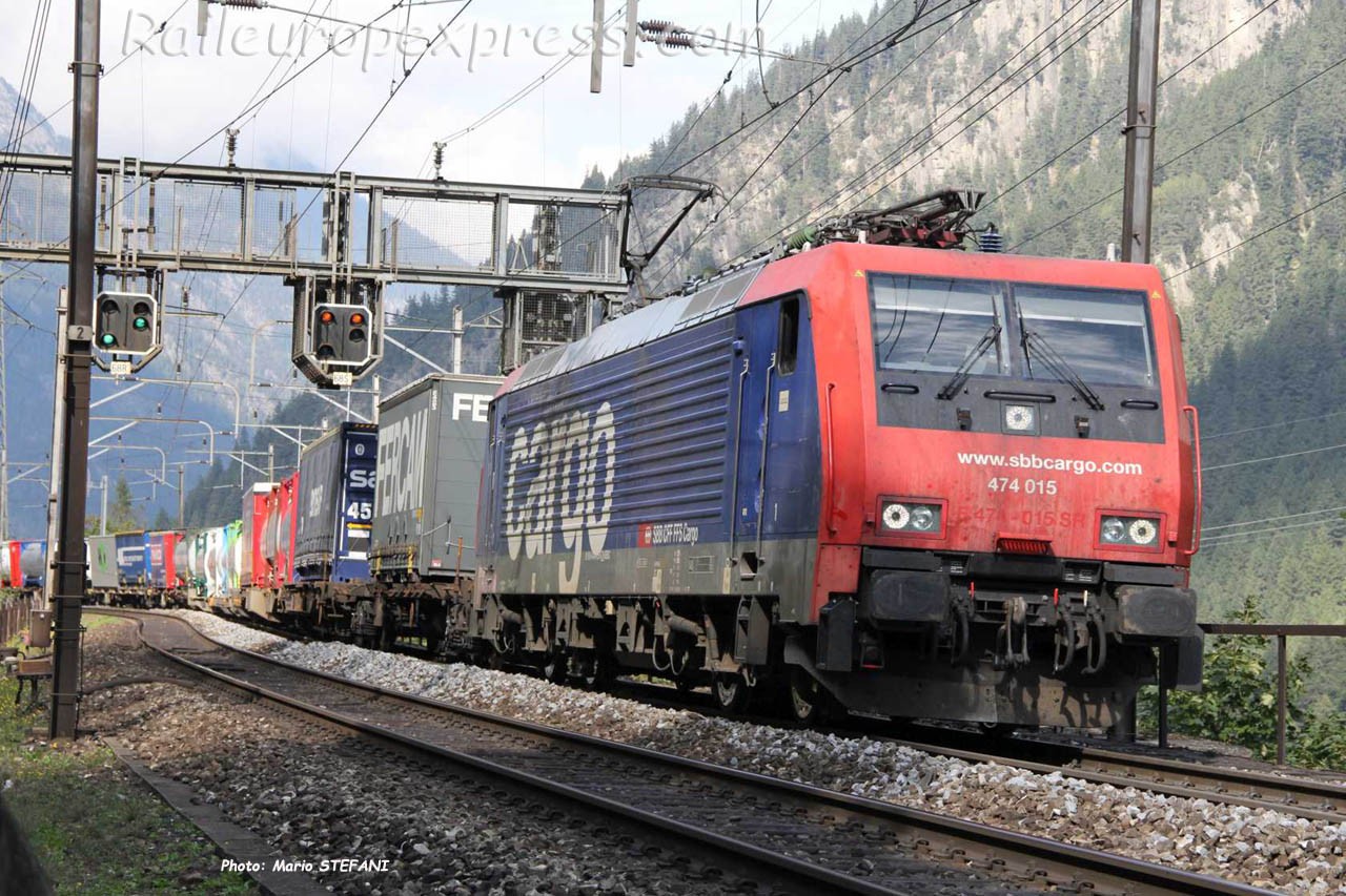 474 015 CFF à Goeschenen (CH)