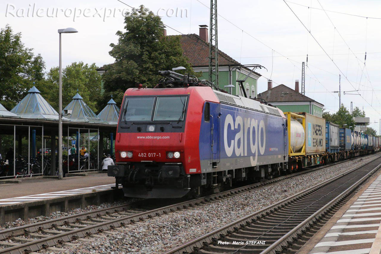 482 017-1 CFF à Müllheim (D)