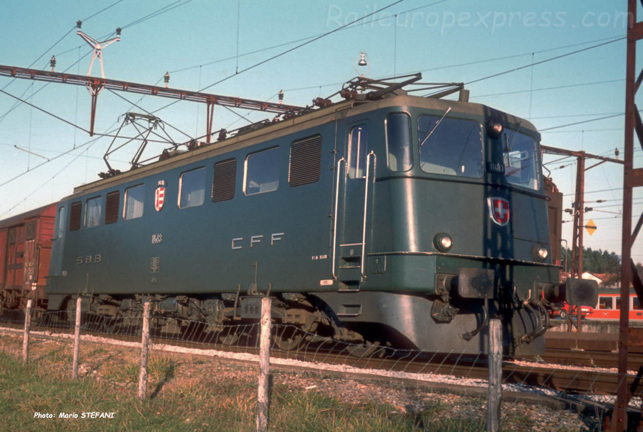 Ae 6/6 11483 CFF à Palézieux (CH)