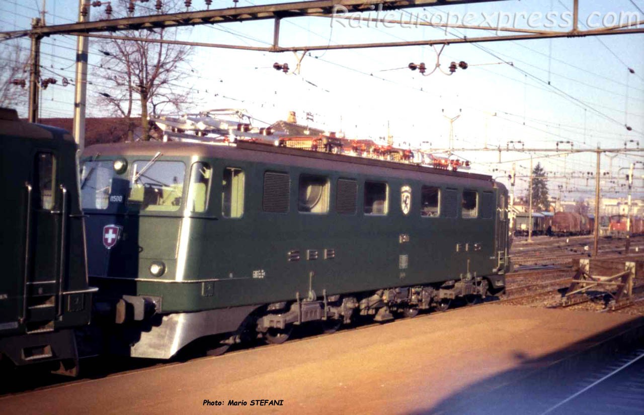 Ae 6/6 11500 CFF à Thun (CH)