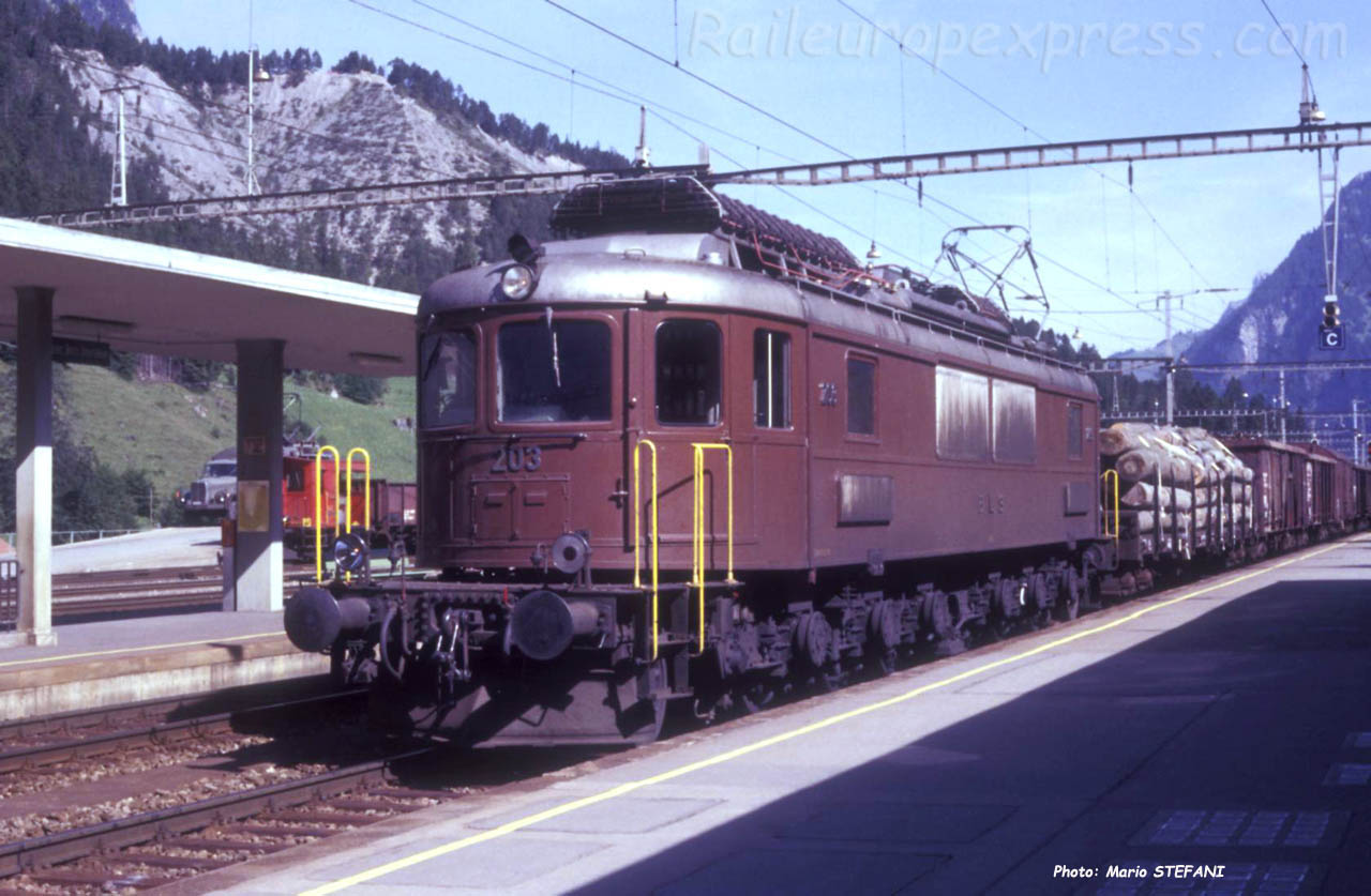 Ae 6/8 203 BLS à Kandersteg (CH)