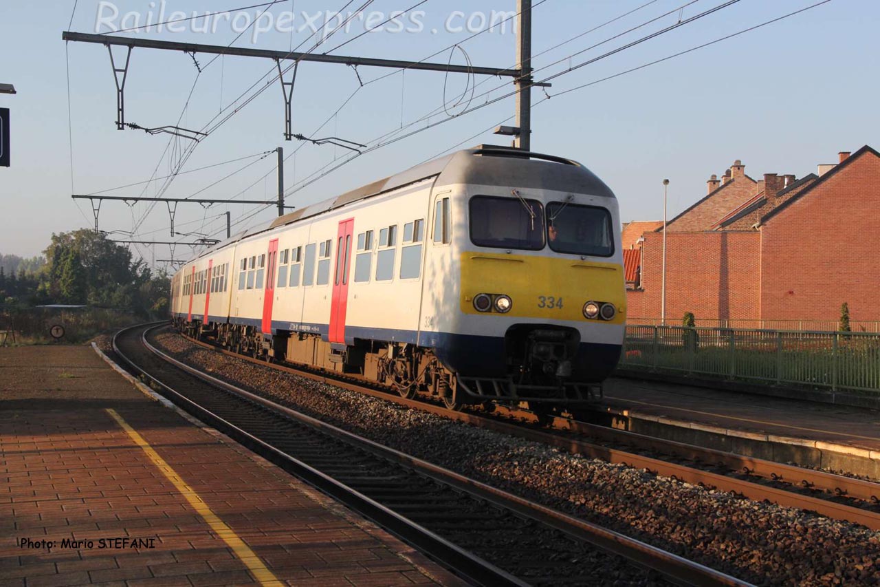 AM 334 SNCB à Bilzen (B)