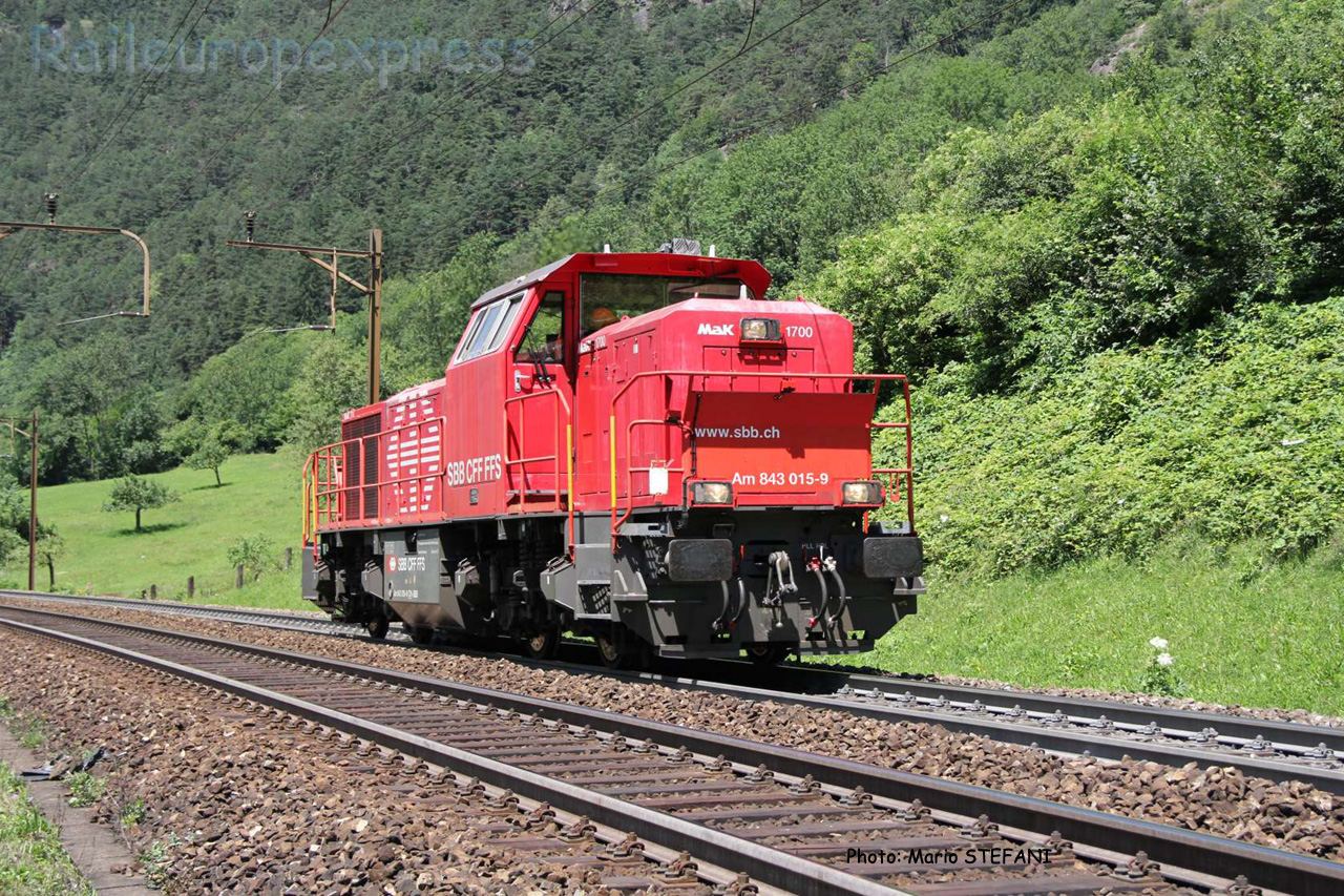 Am 843 015-9 CFF à Ertsfeld (CH)