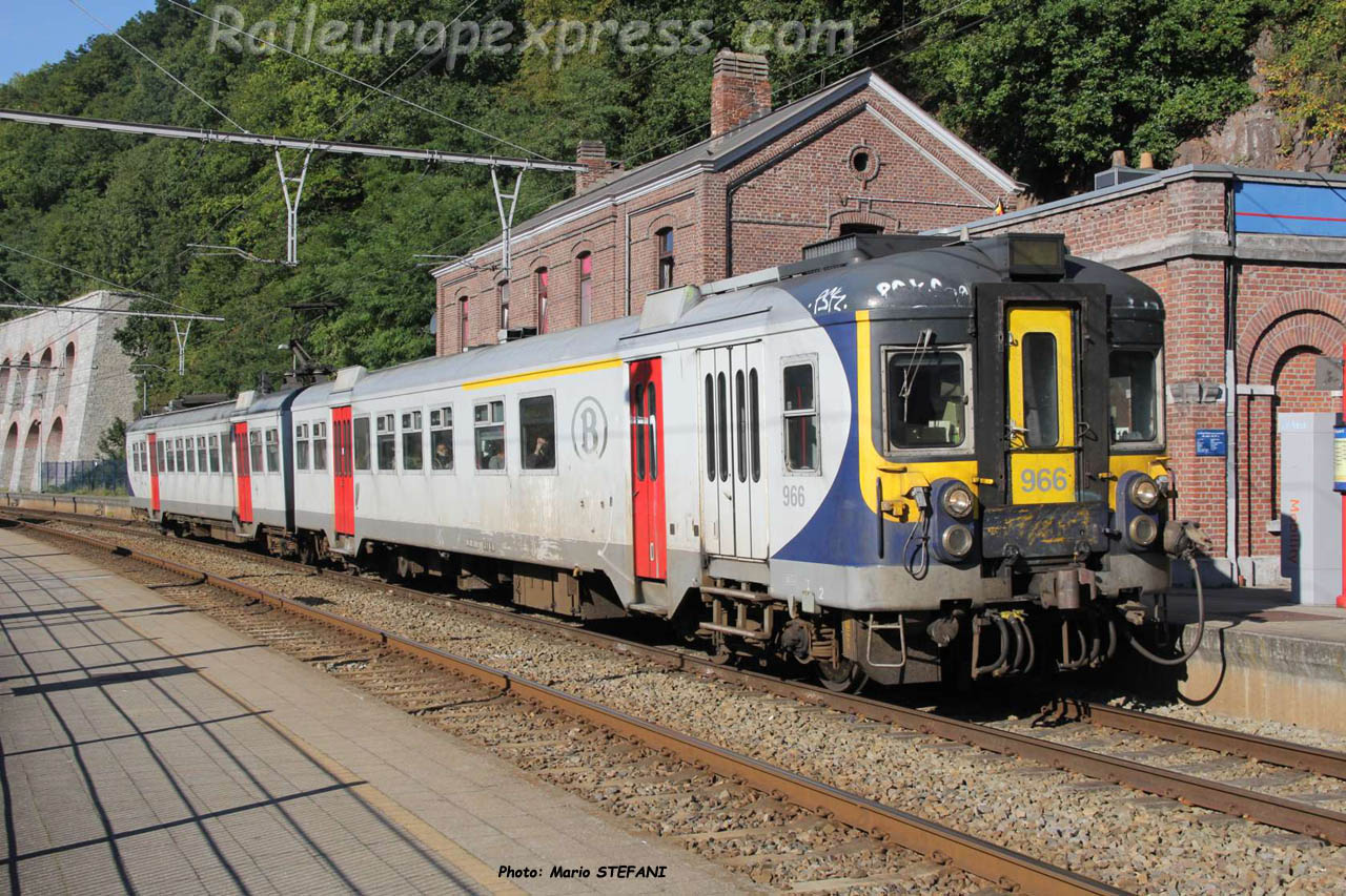 AM 966 SNCB à Tillf (B)