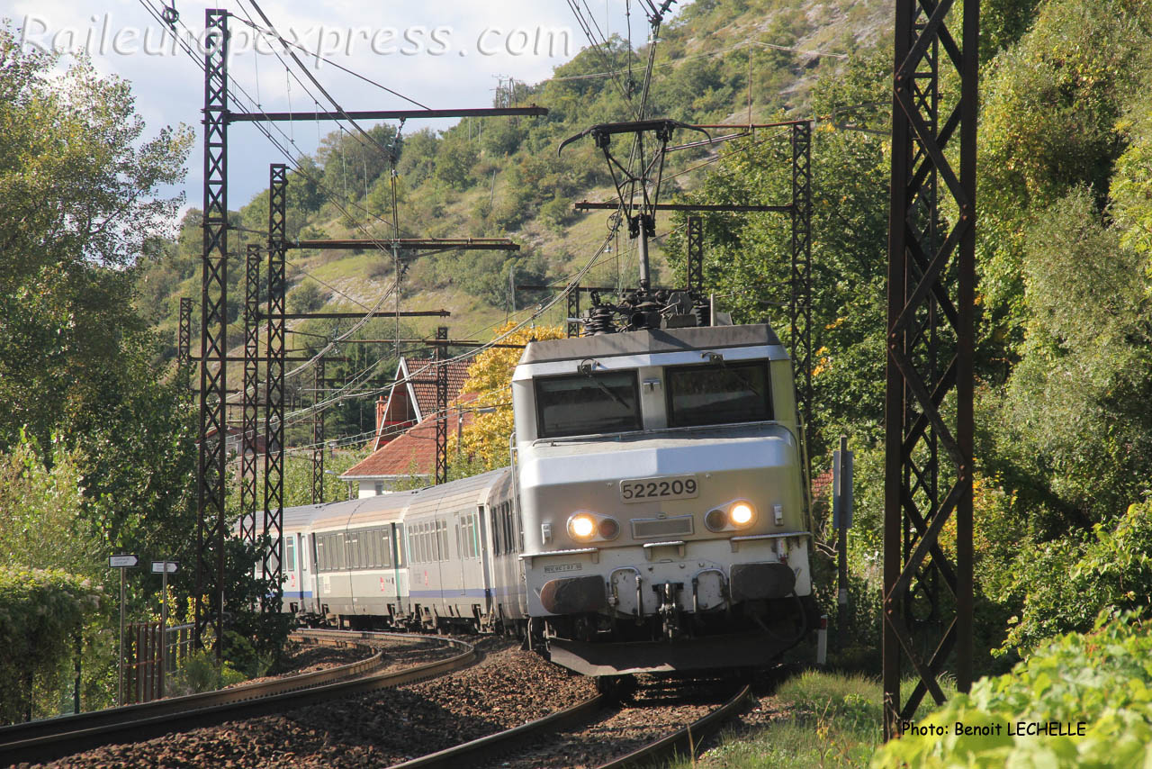 BB 22209 SNCF à Brison (F-74)