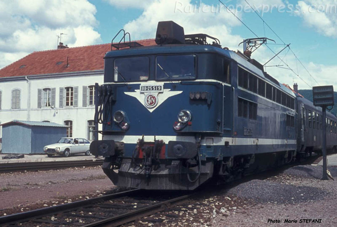 BB 25519 SNCF à Pontarlier (F-25)