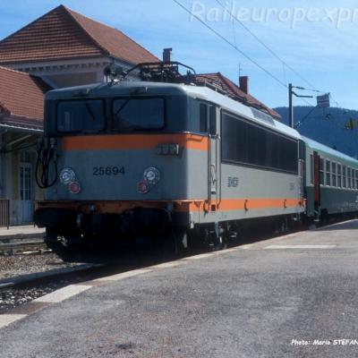 BB 25694 SNCF à Pontarlier (F-25) 