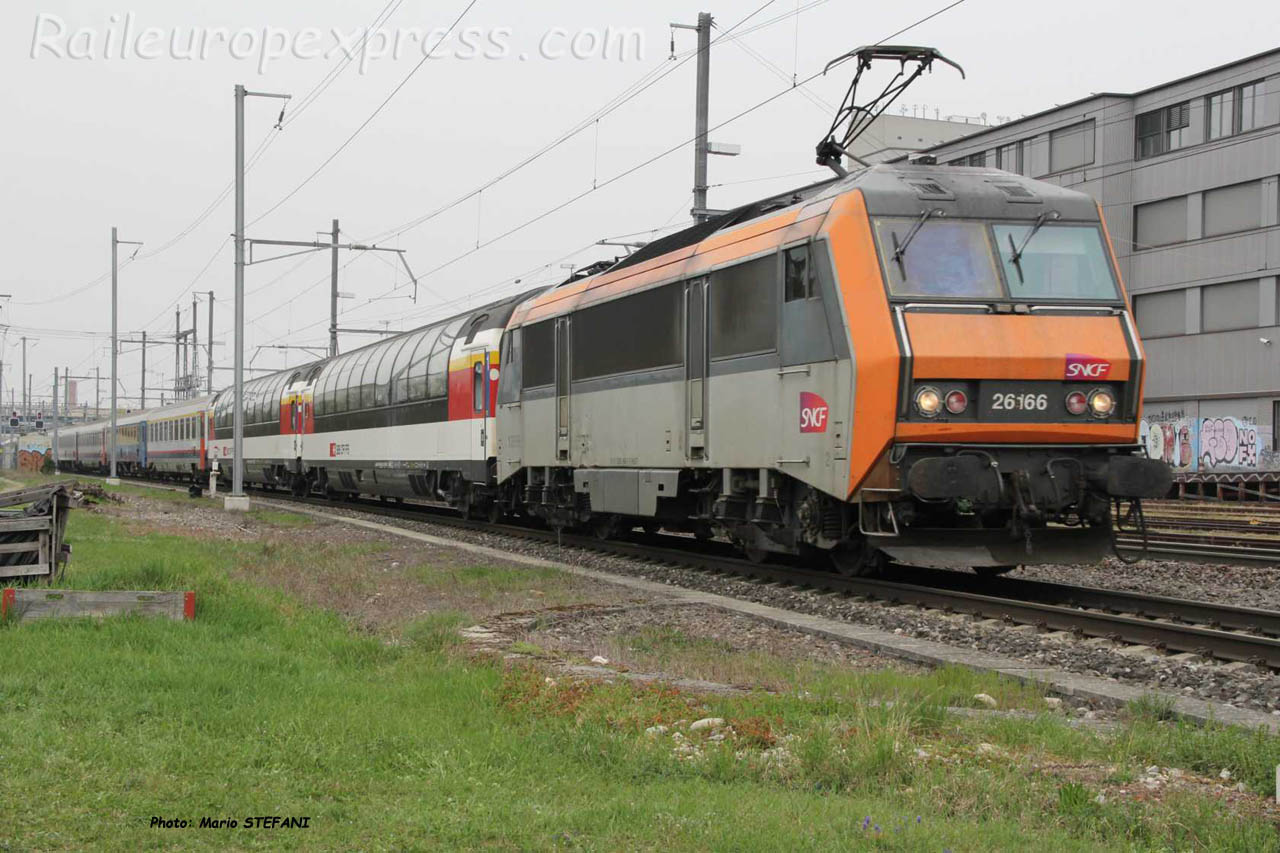 BB 26166 en tête du dernier Vauban à Basel (CH)