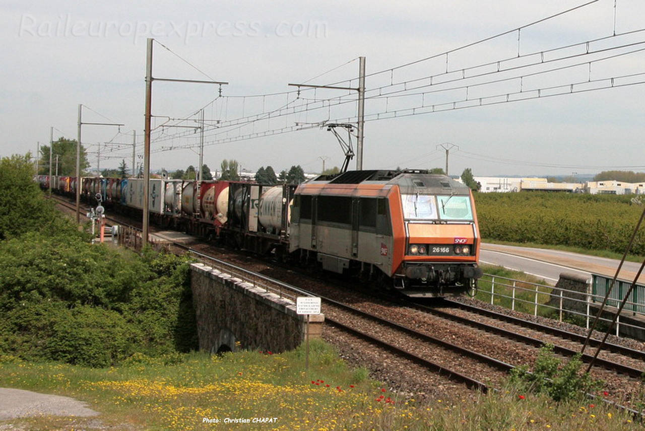 BB 26166 SNCF à Andance (F-07)