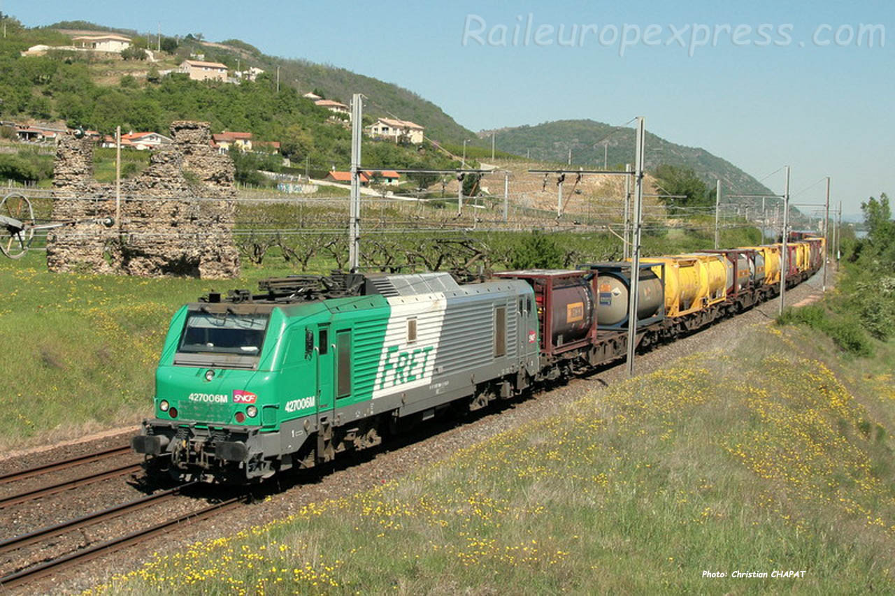 BB 27006 SNCF à Saint Bosc (F-07)