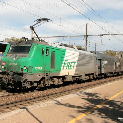 BB 27066 SNCF à Miramas (F-13)