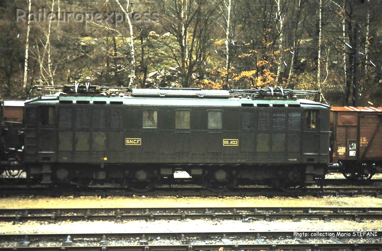 BB 4122 SNCF à Latour de Carol (F-66)