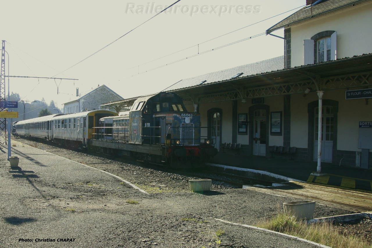 BB 66043 à Saint Flour (F 15)