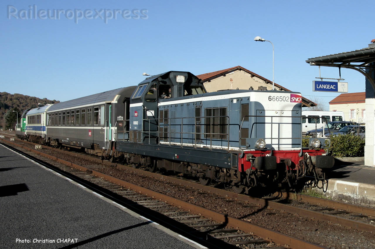 BB 66502 SNCF à Langeac (F-43)