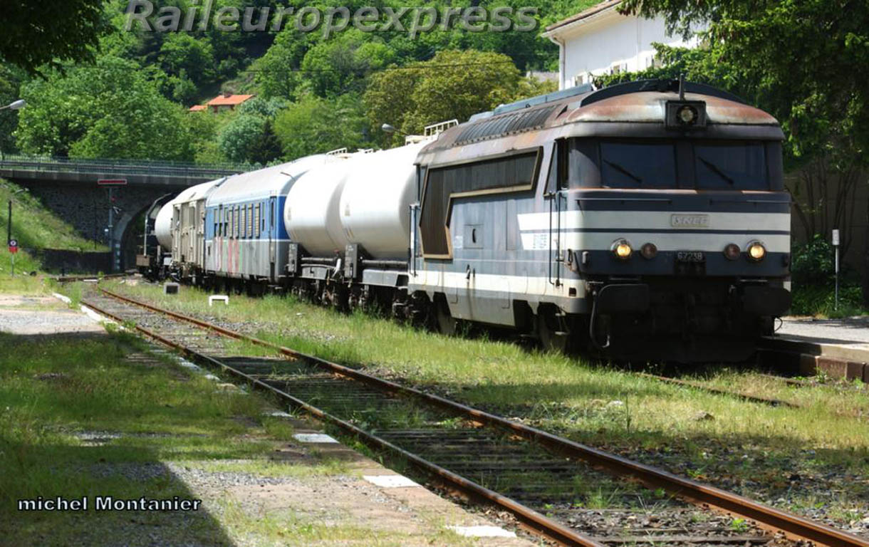 BB 67238  et train desherbeur à Villefort