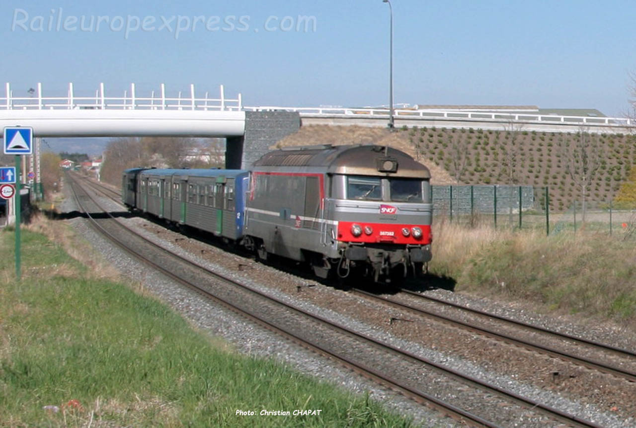 BB 67382 SNCF à Cournon (F-63)