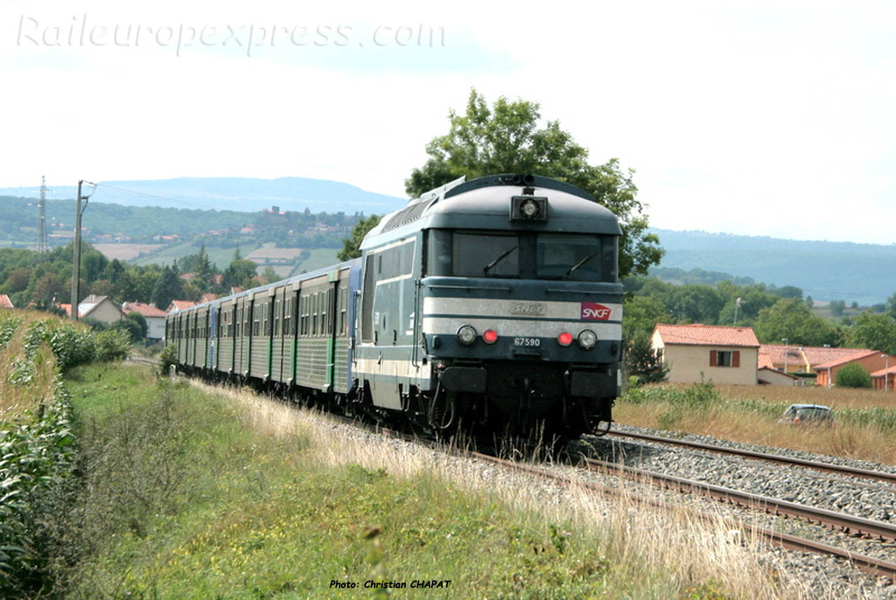 BB 67590 SNCF au Breuil (F-43)