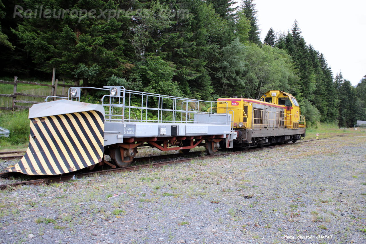 BB 69211 SNCF et chasse-neige 