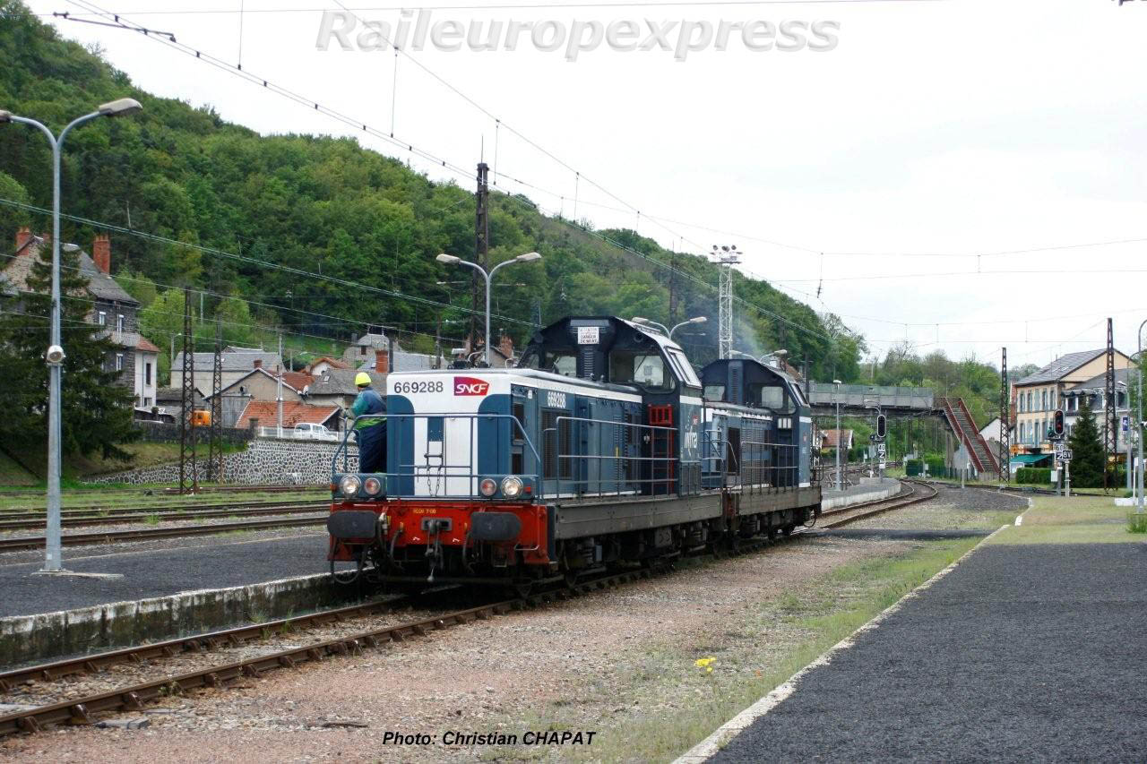 BB 69288 et 66027 à Neussargues