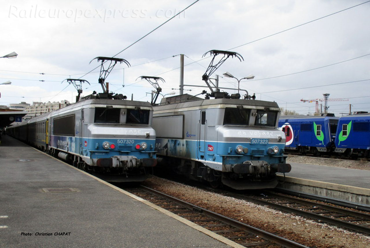 BB 7320 et 7323 SNCF à Paris-Bercy (F-75)