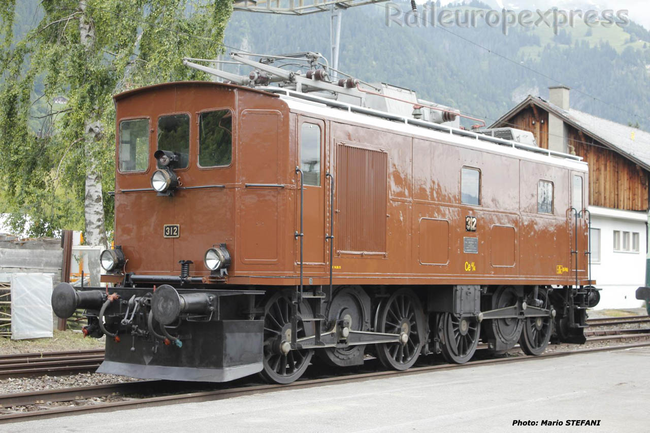 Ce 4/4 312 BLS à Frutigen (CH)