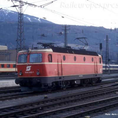 1044 093-1 OBB à Innsbruck (A)