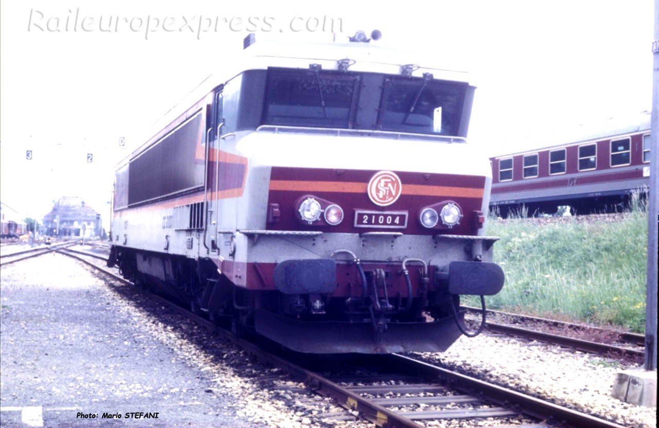 CC 21004 SNCF à Vallorbe (CH)