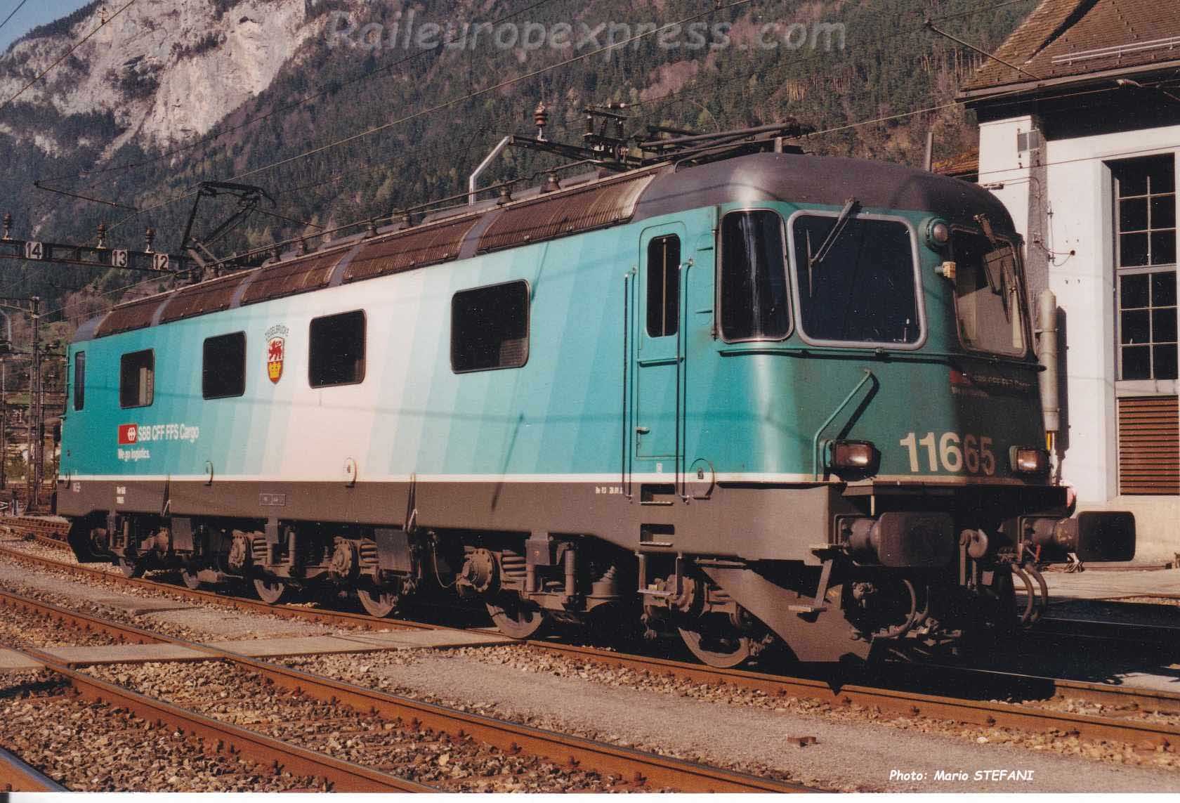 Re 6/6 11665 CFF à Erstfeld (CH)