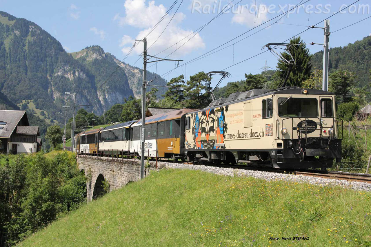 GDe 4/4 MOB à Rossinière (CH)