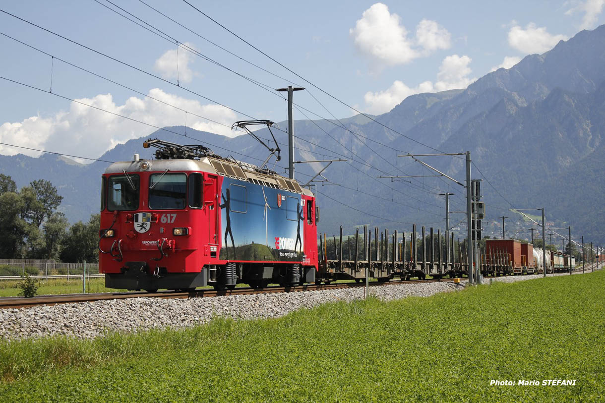 Ge 4/4 II 617 RhB à Felsberg