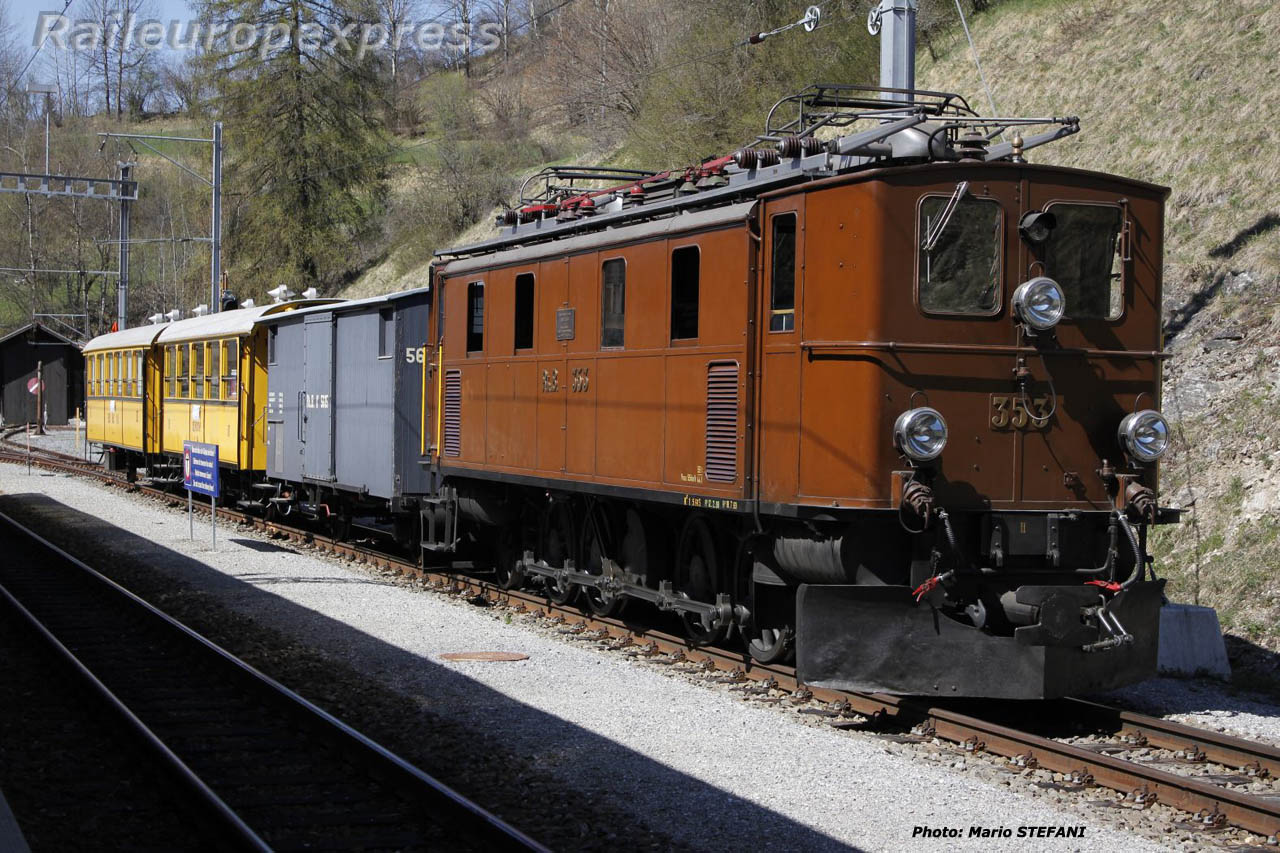 Ge 4/6 353 RhB à Filisur (CH)