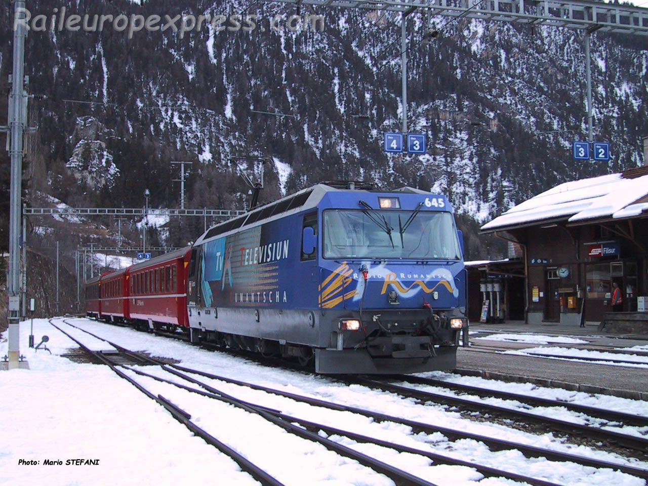 Ge 4/4 III 645 RhB à Filisur (CH)