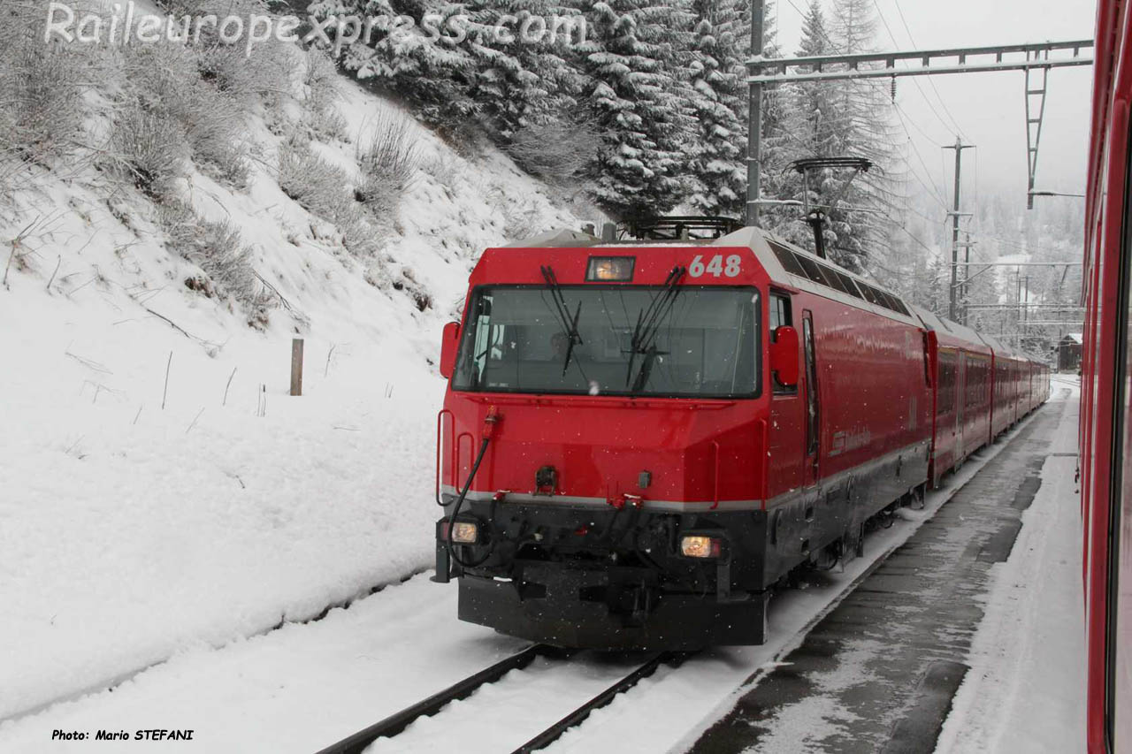 Ge 4/4 III 648 RhB à Bergün (CH)