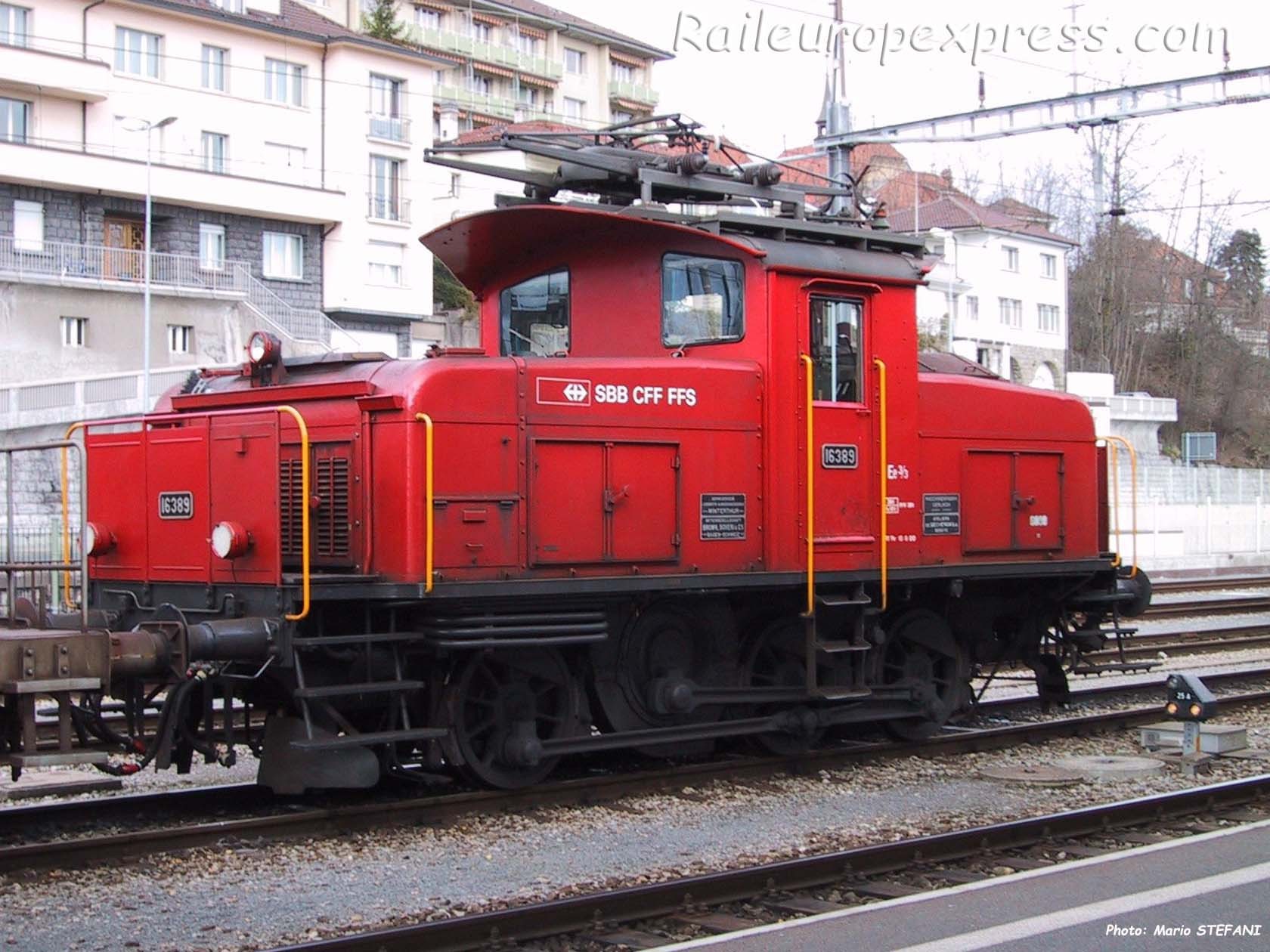 Ee 3/3 16389 CFF à Fribourg (CH)