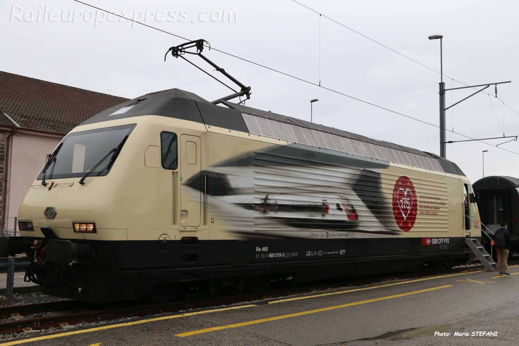 Re 460 019-3 CFF à Yverdon (CH)