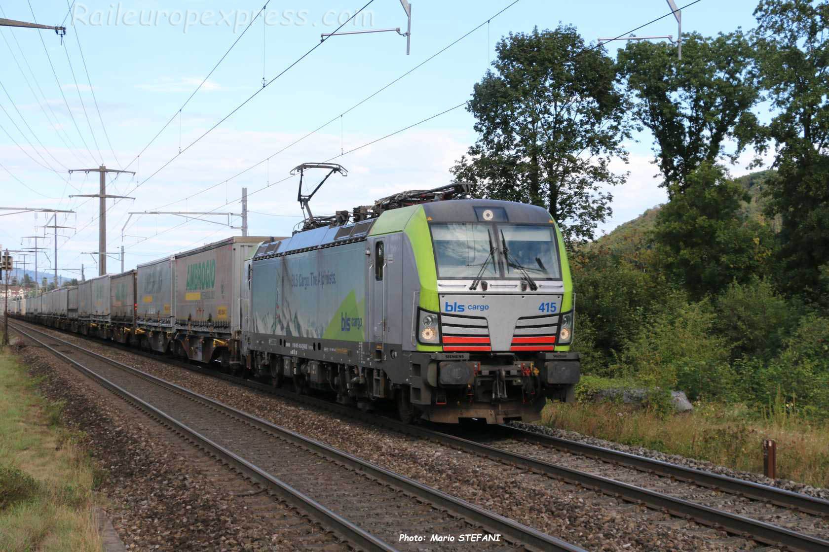 Re 475 415 BLS à Rheinfelden Augarten 'CH)