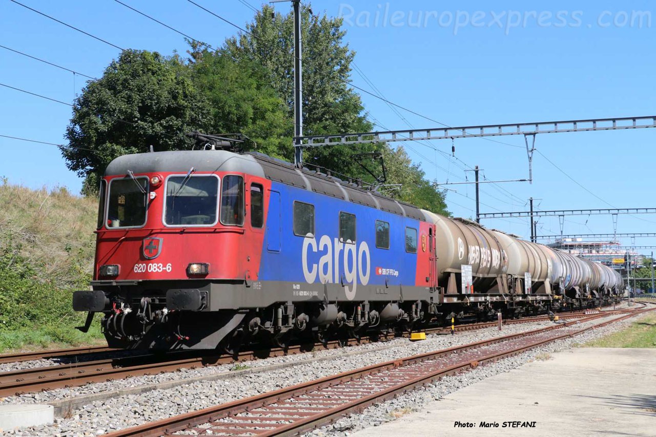 Re 620 083-6 CFF à Boudry (CH)