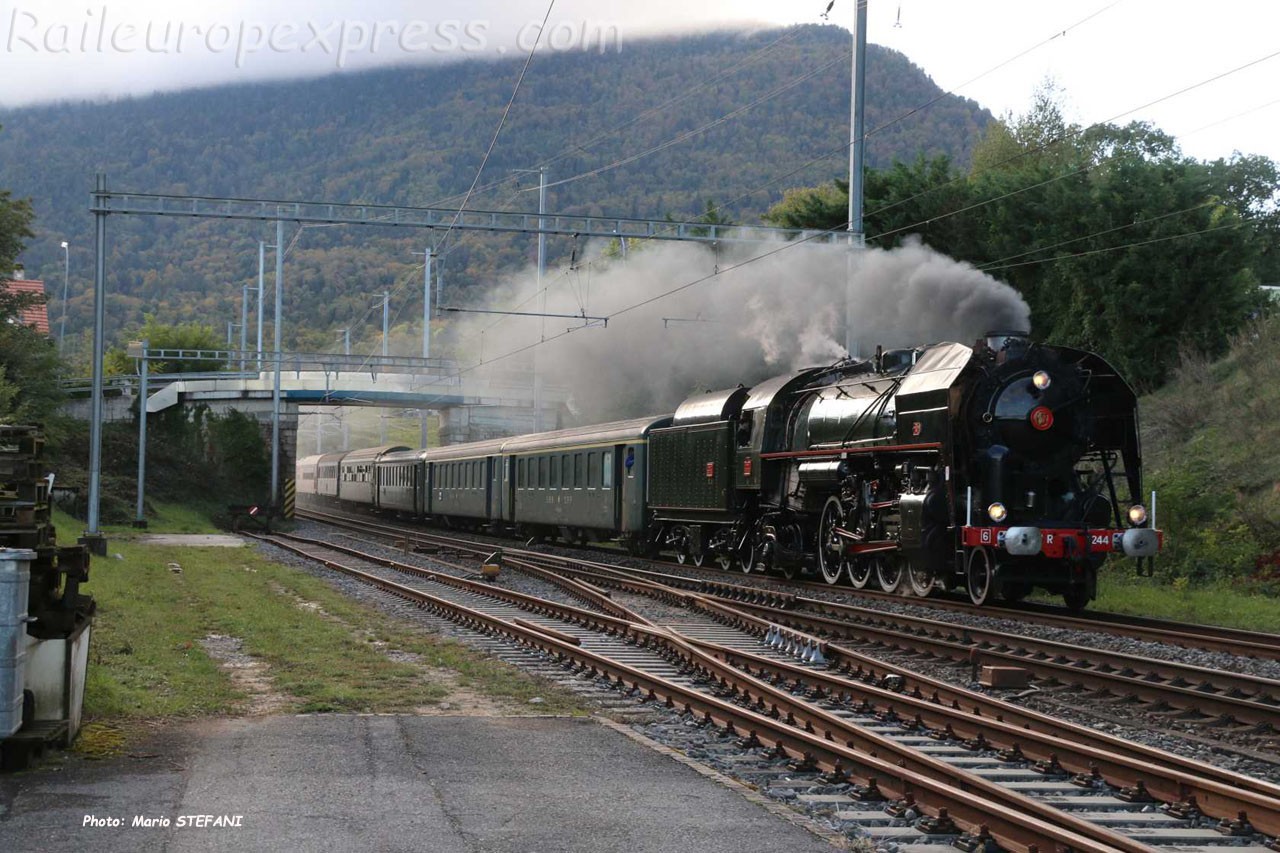 141 R 1044 SNCF à Boudry (CH)