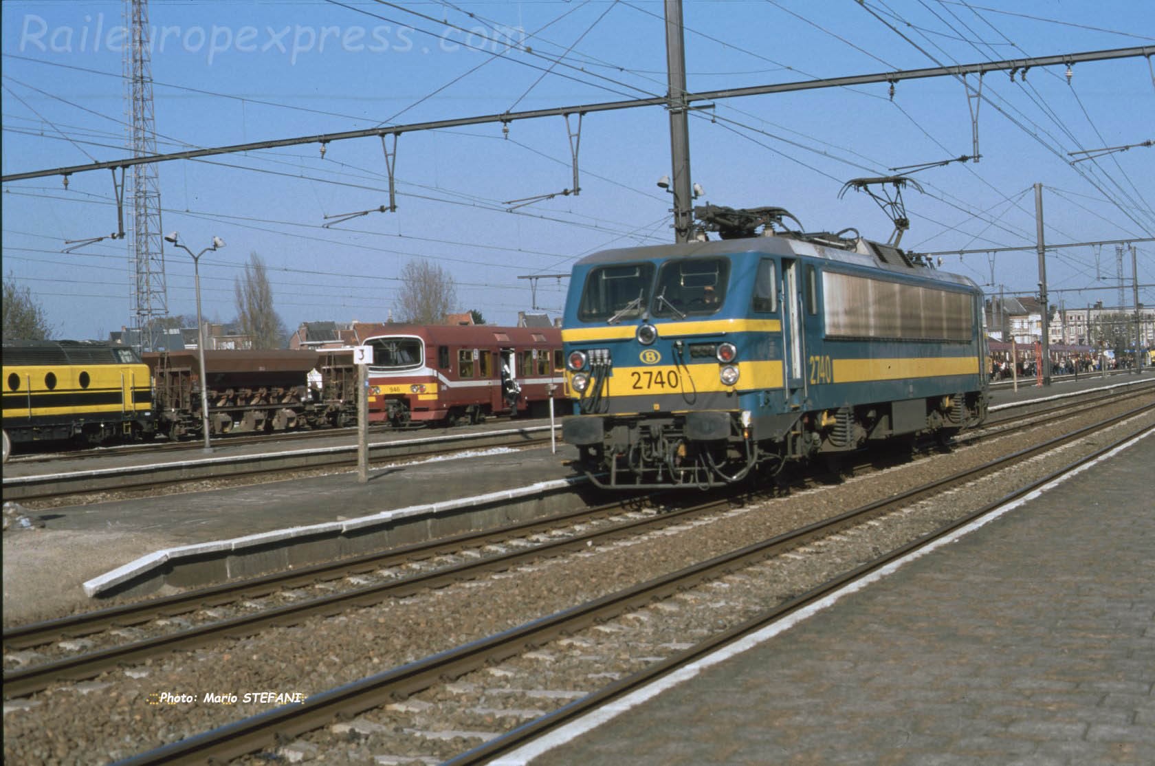 HLE 2740 SNCB à Lier (B)