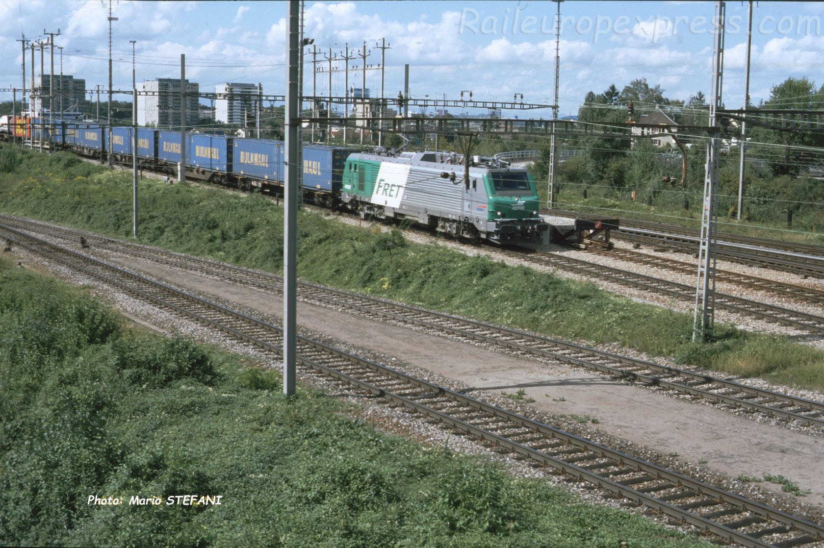 BB 37027 SNCF à Muttenz (CH)