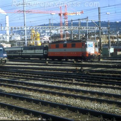 Re 4/4 II 11106 CFF à Zürich (CH)