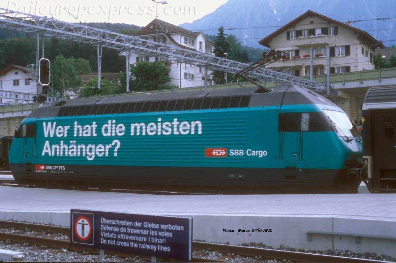 Re 460 074-8 CFF à Spiez (CH)