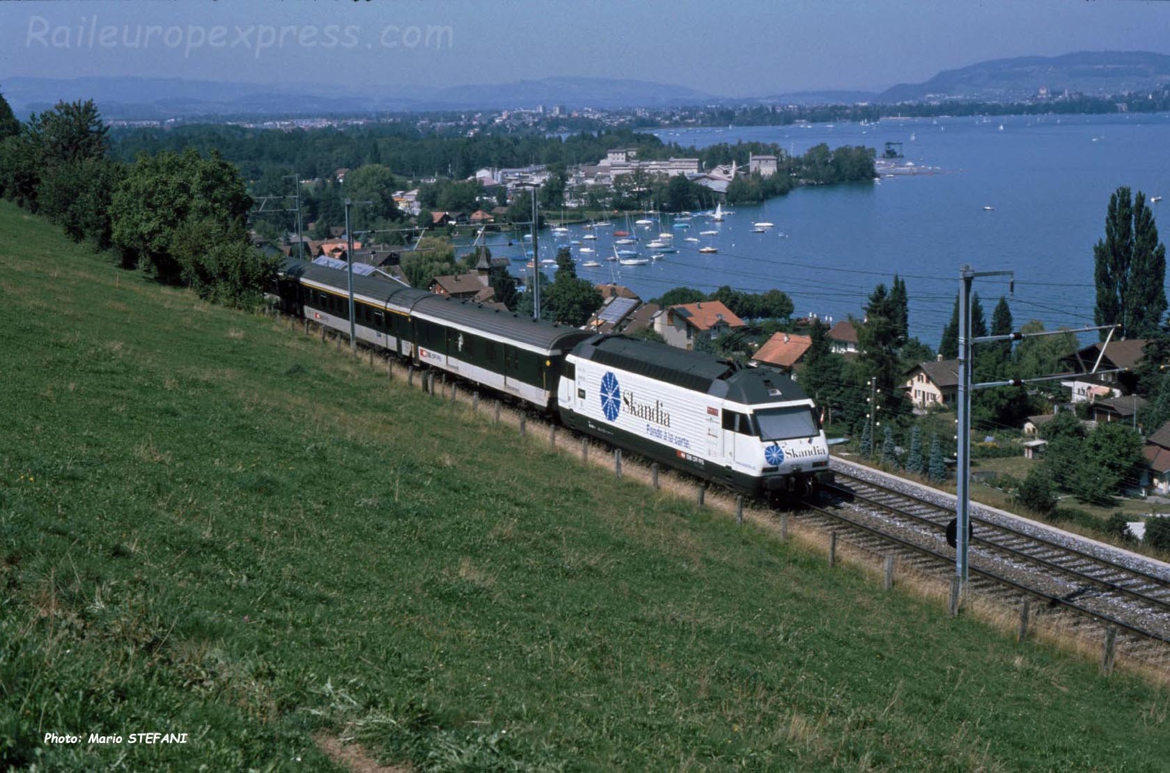 Re 460 CFF à Kumm (CH)